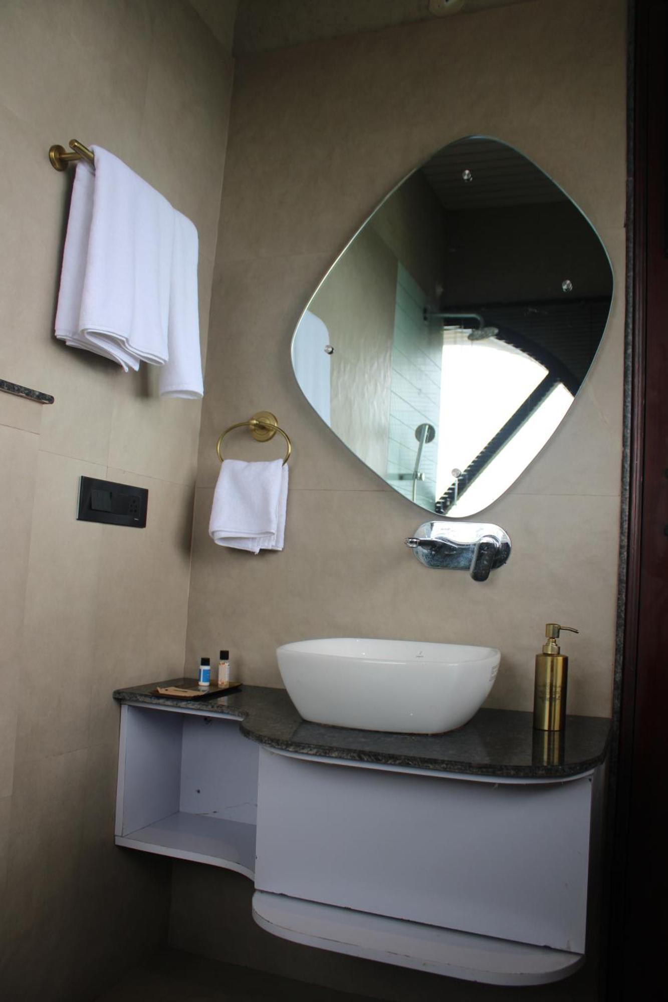 Hotel Himalayan Hobbit House Almora Zewnętrze zdjęcie
